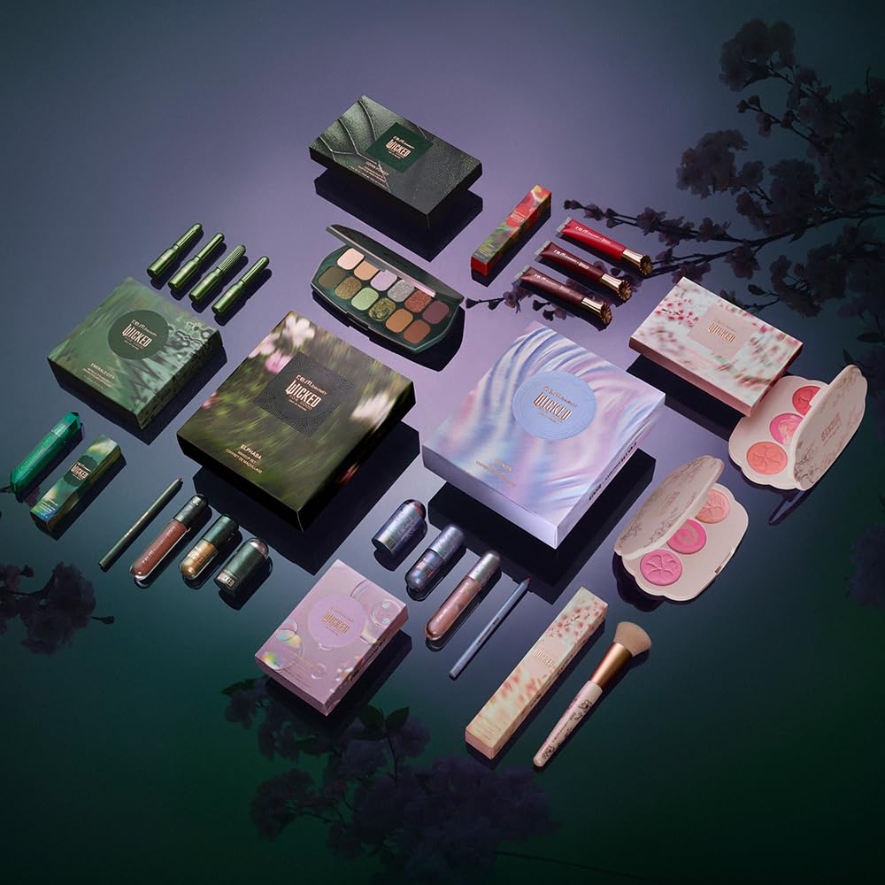 r.e.m. beauty by Ariana Grande Wicked: For Good | Emerald City Metallic Eyeliner Set | Long-Wearing, Smudge-Resistant Formula | 4 Shades