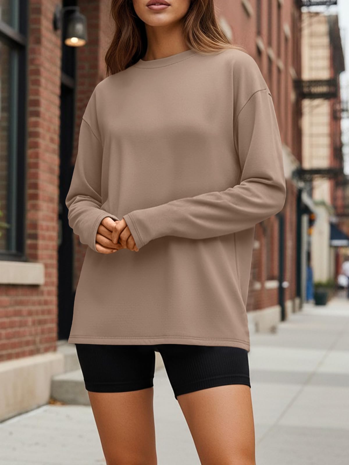 Trendy Queen Womens Oversized Long Sleeve T Shirts 2025 Basic Crewneck Tee Fall Tops Casual Workout Y2K Clothes Khaki L