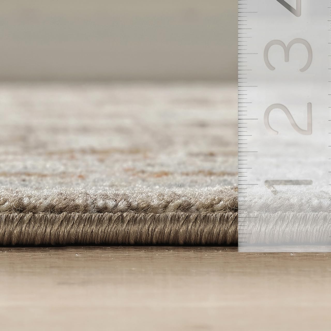 Abani Oriental & Vintage Area Rug - 4'x6' Brown Rectangle Rug for Living Room & Bedroom - Alara Vintage Collection