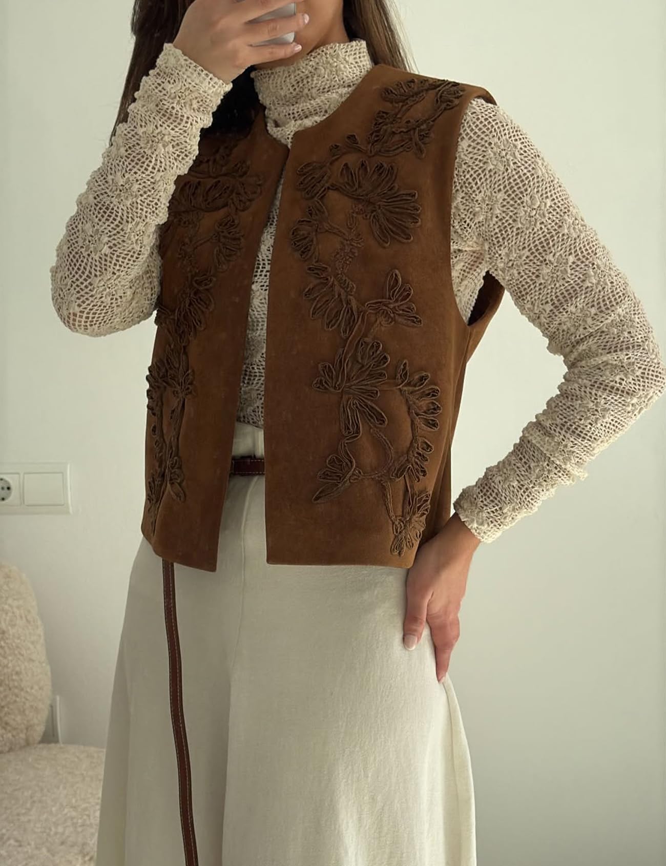 hathne Embroidered Faux Suede Vest for Women Floral Embroidered Vest Sleeveless Open Front Vintage Vests(Khaki,L)