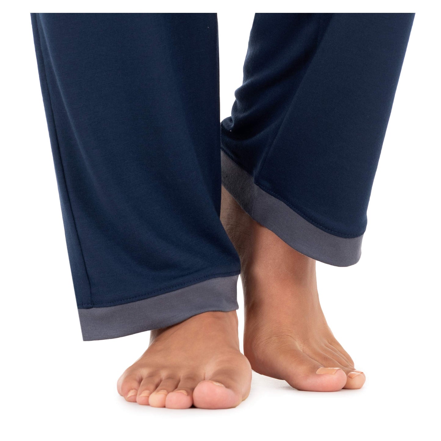 Fruit of the Loom Women's Short Sleeve Tee and Pant 2 Piece Sleep Set, Midnight Blue, Medium